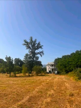 Zemljište in Kosić