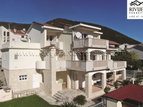 Prodaja, kuća, 350m², Baošići, Herceg Novi - image 1