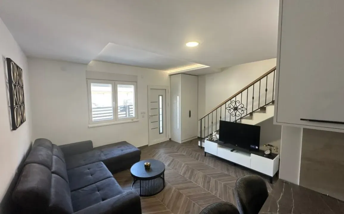 Sale, two bedroom apartment, 42m², Nova Detelinara, Novi Sad Sve Podlokacije