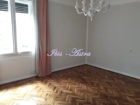 Izdavanje, trosoban stan, 87m², Vračar Hram, Vračar Sve Podlokacije - image 7