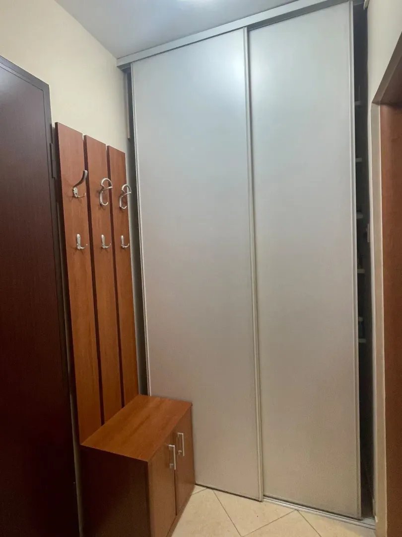 Izdavanje, jednosoban stan, 43m², Preko Morače, Podgorica