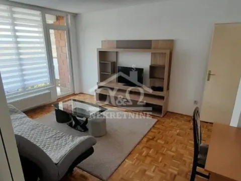 Rent, three bedroom apartment, 52m², Bubanj, Kragujevac