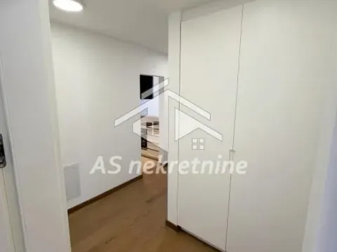 Izdavanje, trosoban stan, 68m², Tašmajdan, Palilula Sve Podlokacije - image 17