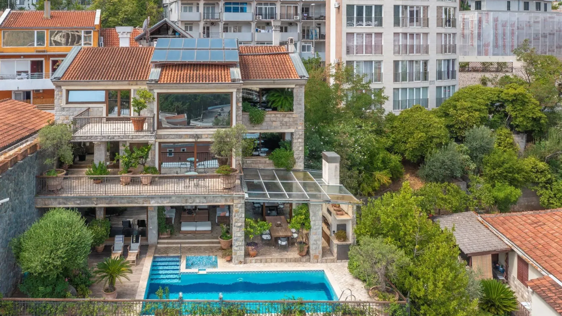 Sale, house, 1264m², Gospoština, Budva