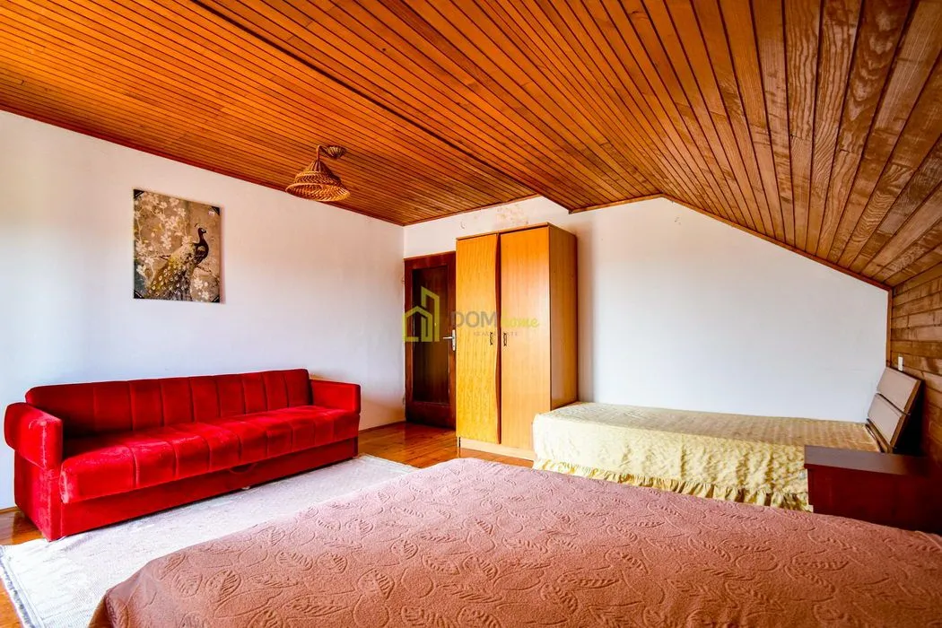 Sale, house, 370m², Tološi, Podgorica
