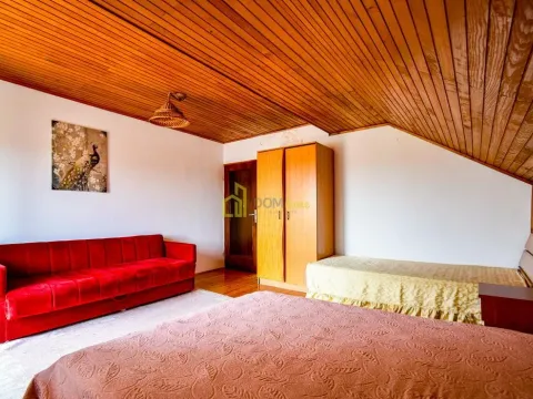 Sale, house, 370m², Tološi, Podgorica - image 32