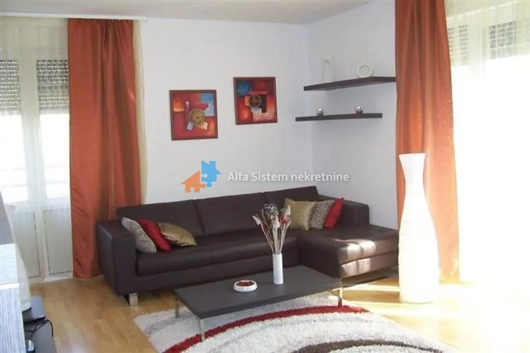 Rent, two bedroom apartment, 80m², Novi Beograd Sve Podlokacije, Beograd