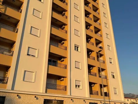 Sale, one bedroom apartment, 46m², Ilino, Bar - image 1