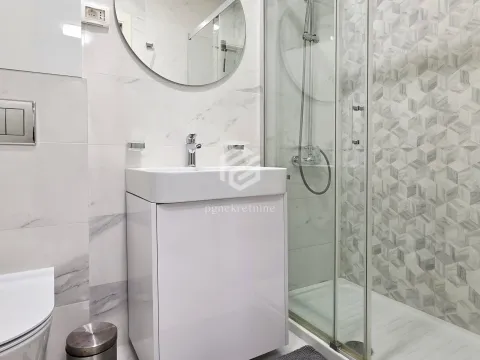 Rent, one bedroom apartment, 49m², Central Point, Podgorica - image 12