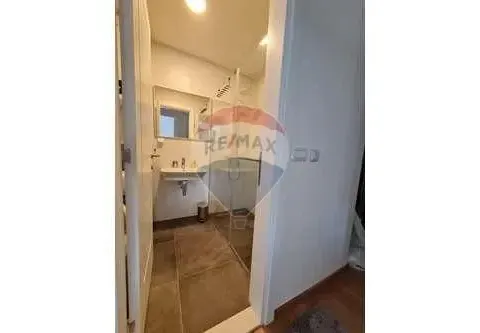 Sale, two bedroom apartment, 69m², Bečići, Budva - image 17
