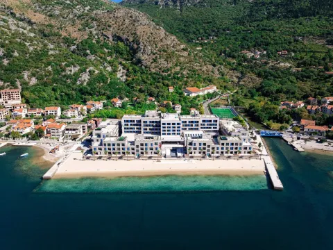 Sale, one bedroom apartment, 53m², Risan, Kotor - image 1