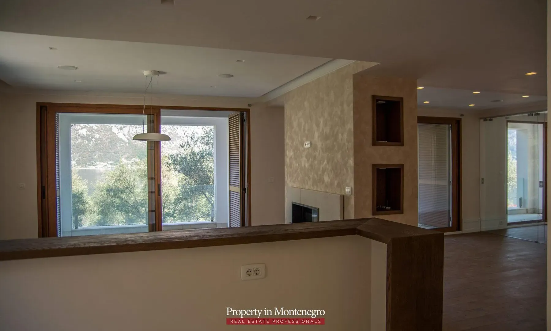 Prodaja, kuća, 585m², Stoliv, Kotor