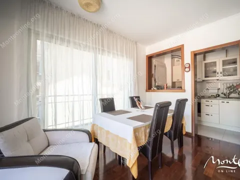 Prodaja, dvosoban stan, 81m², Dobrota, Kotor - image 4
