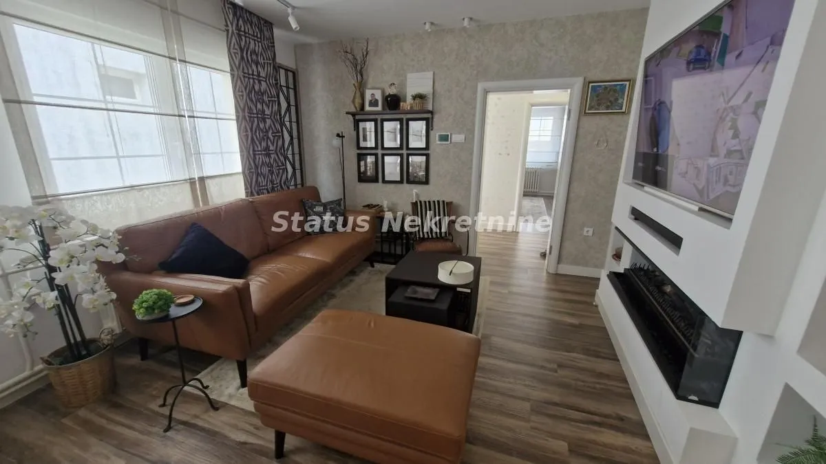 Prodaja, kuća, 285m², Sremski Karlovci, Novi Sad