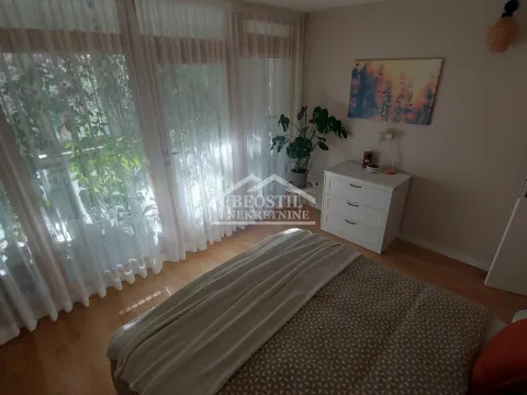 Sale, three bedroom apartment, 74m², Višnjička Banja, Palilula Sve Podlokacije - image 5