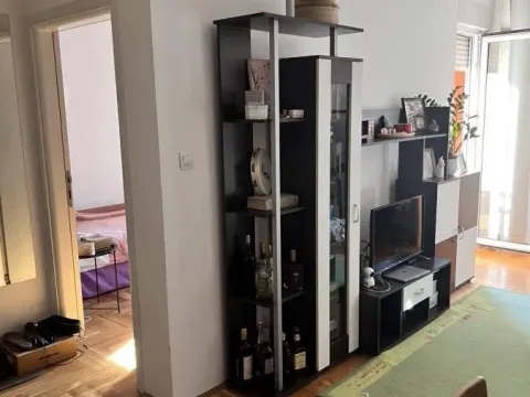 Rent, one bedroom apartment, 40m², Grbavica, Novi Sad Sve Podlokacije - image 8