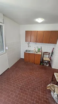 Prodaja, garsonjera, 34m², Stara Varoš, Podgorica - image 4