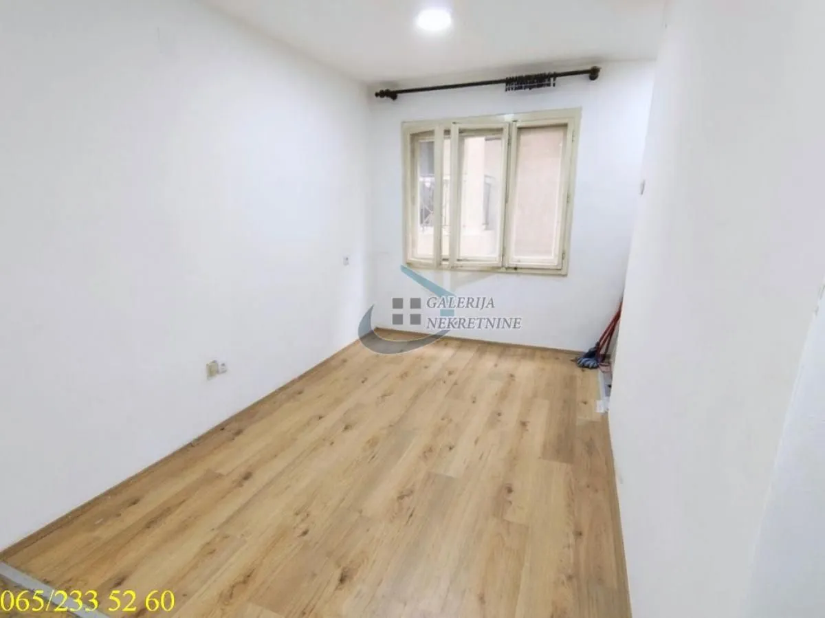 Sale, one bedroom apartment, 38m², Kanarevo Brdo, Beograd