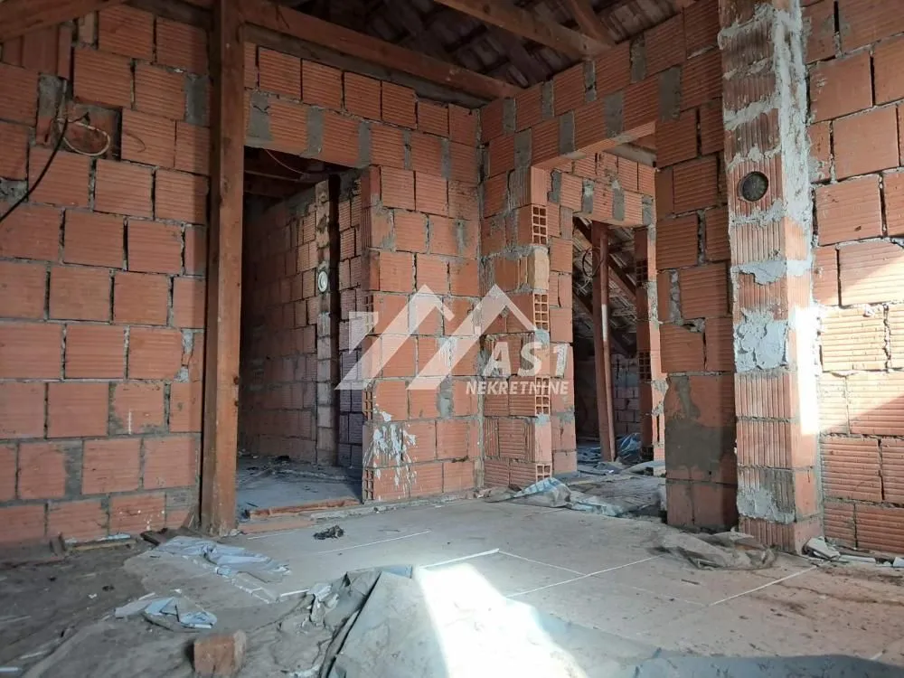 Prodaja, kuća, 300m², Centar, Kotor