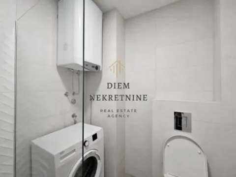 Izdavanje, garsonjera, 34m², Soho City, Bar - image 8