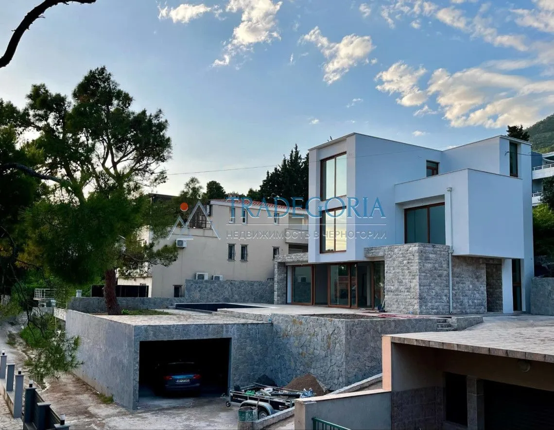 Prodaja, kuća, 292m², Bar, Crna Gora