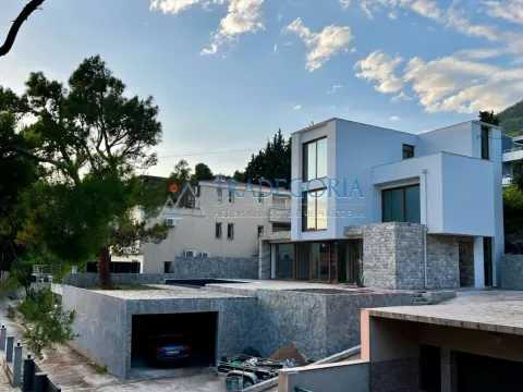 Prodaja, kuća, 292m², Bar, Crna Gora - image 8