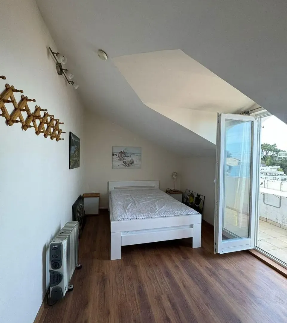 Sale, one bedroom apartment, 41m², Sveti Stefan, Budva