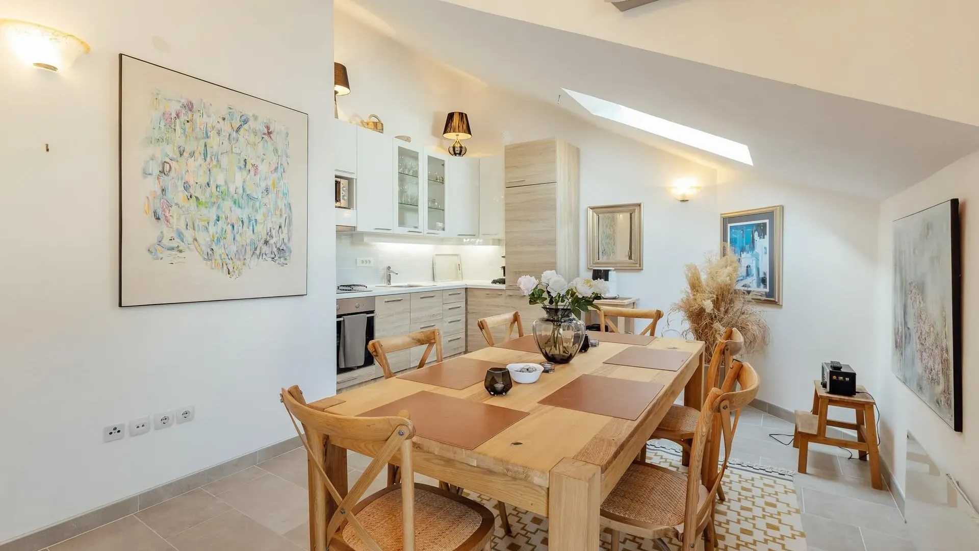 Prodaja, trosoban stan, 172m², Đenovići, Herceg Novi