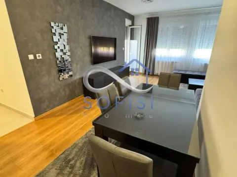 Izdavanje, trosoban stan, 75m², Socijalno, Novi Sad Sve Podlokacije - image 9