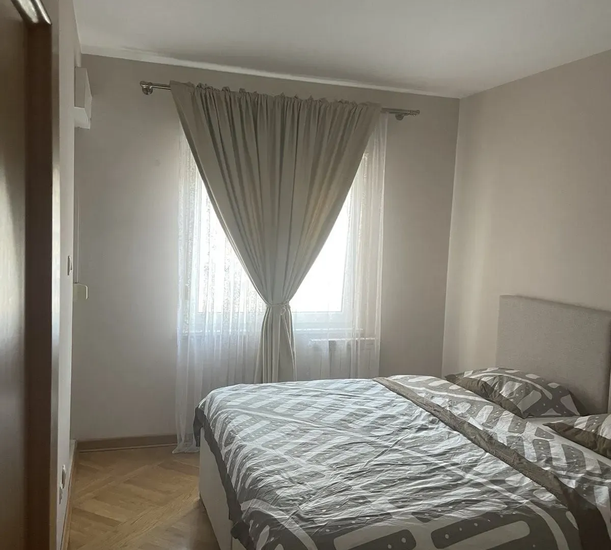 Rent, office space, 120m², Preko Morače, Podgorica