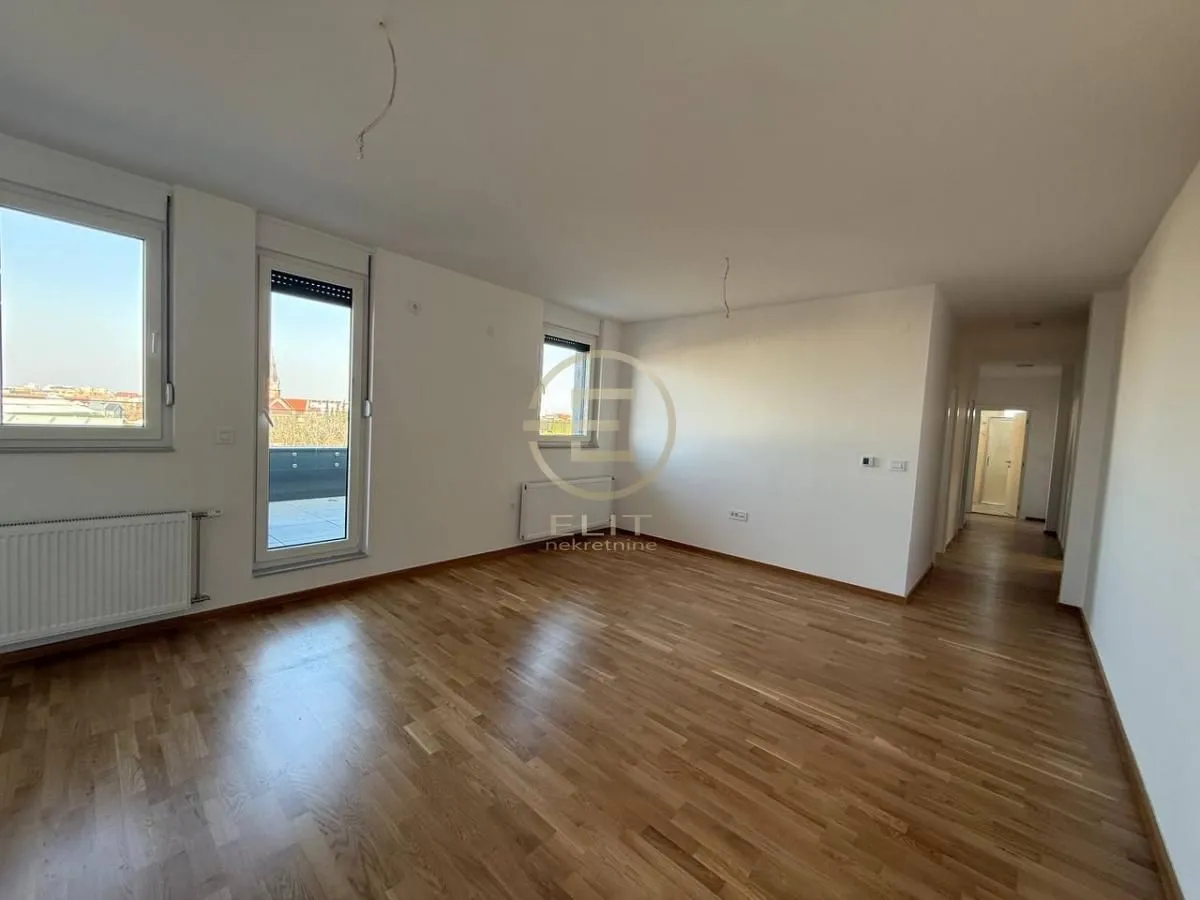 Sale, four bedroom apartment, 130m², Telep, Novi Sad Sve Podlokacije