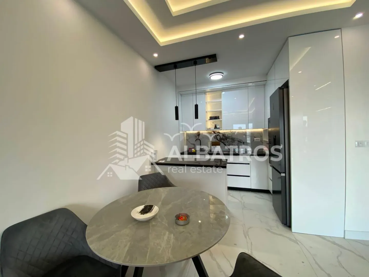 Rent, one bedroom apartment, 60m², Ilino, Bar
