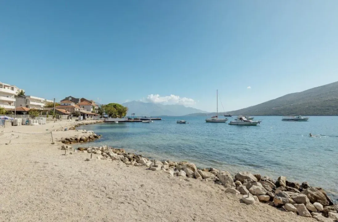 Prodaja, trosoban stan, 172m², Đenovići, Herceg Novi