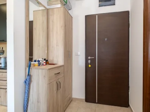 Rent, one bedroom apartment, 45m², Stari Aerodrom, Podgorica - image 6