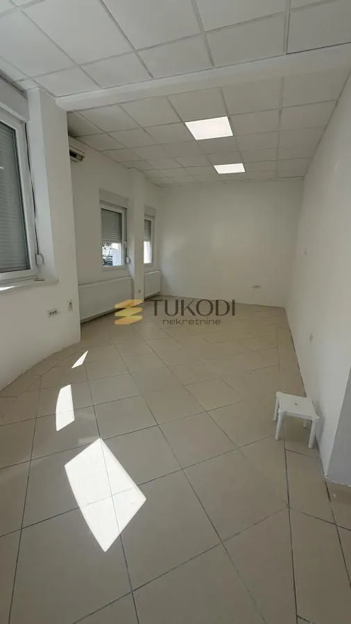 Rent, office space, 86m², Novi Beograd Blok 22, Novi Beograd Sve Podlokacije