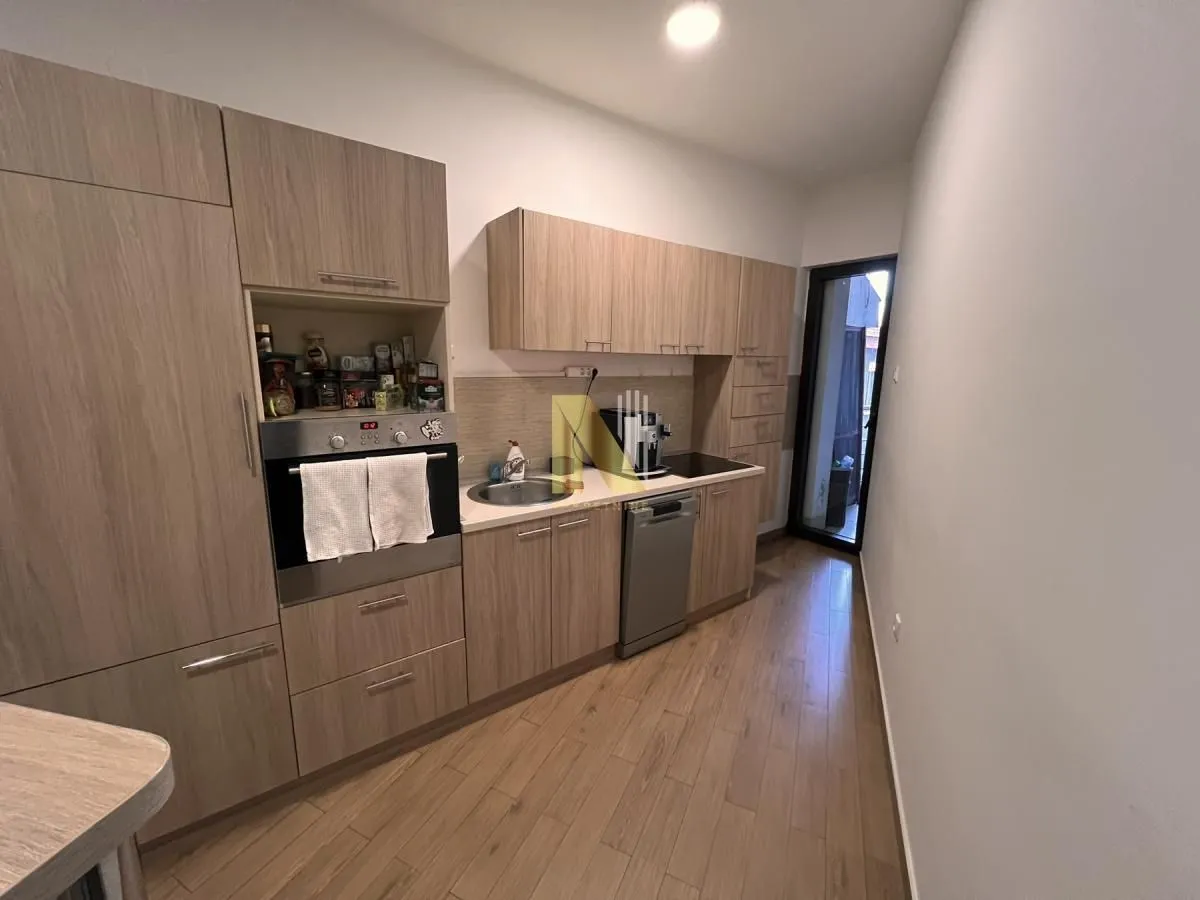 Rent, office space, 171m², Centar, Novi Sad