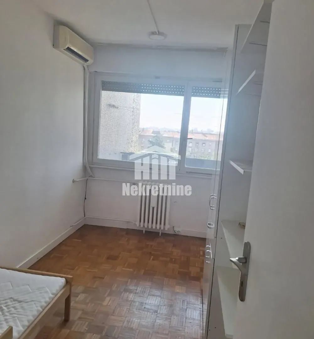 Prodaja, trosoban stan, 78m², Zemun Sve Podlokacije, Beograd