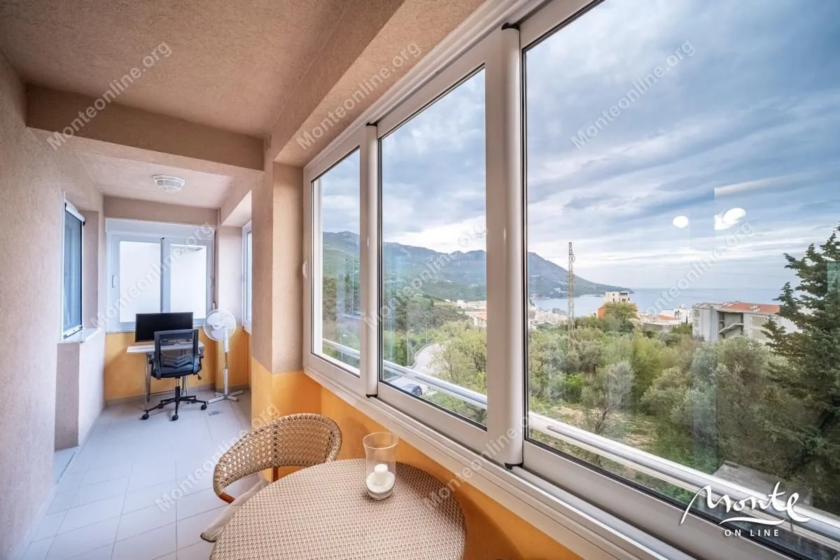 Prodaja, dvosoban stan, 55m², Bečići, Budva
