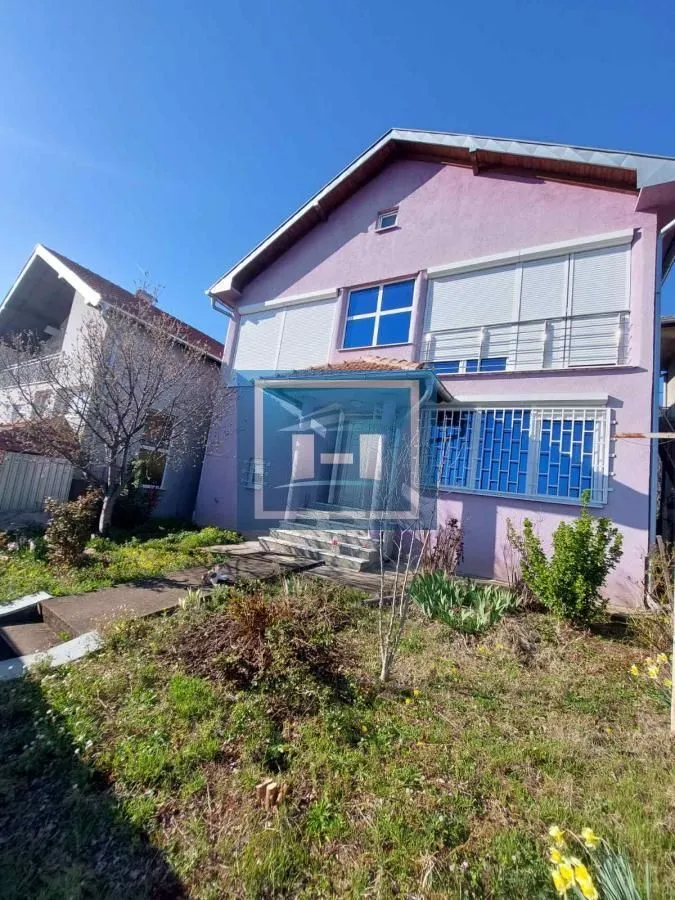 Sale, house, 118m², Karadjordjevo brdo, Paraćin