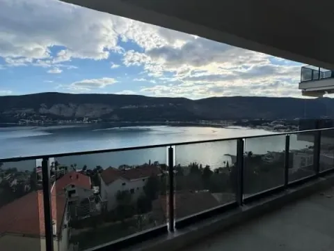 Prodaja, dvosoban stan, 86m², Topla, Herceg Novi - image 1