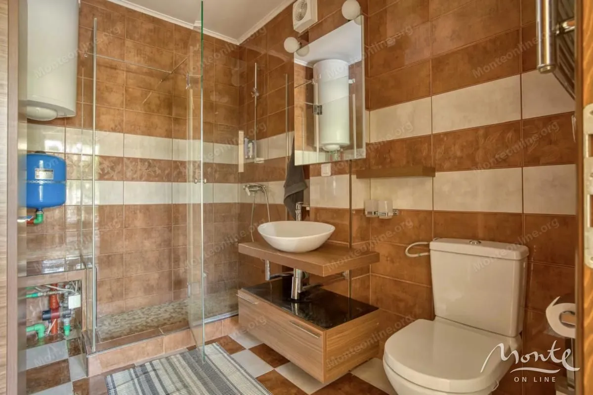 Sale, house, 160m², Bogišići, Tivat