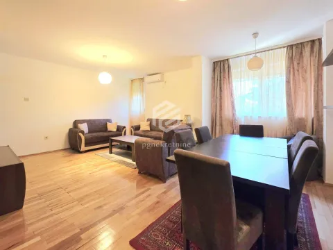 Izdavanje, jednosoban stan, 59m², Blok 5, Podgorica - image 5