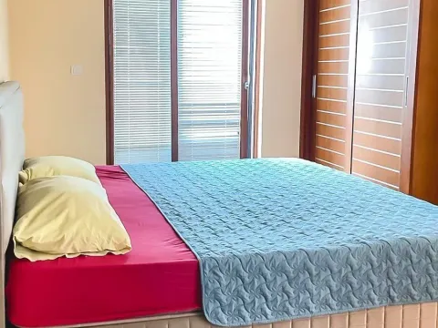 Izdavanje, dvosoban stan, 100m², Centar, Podgorica - image 11