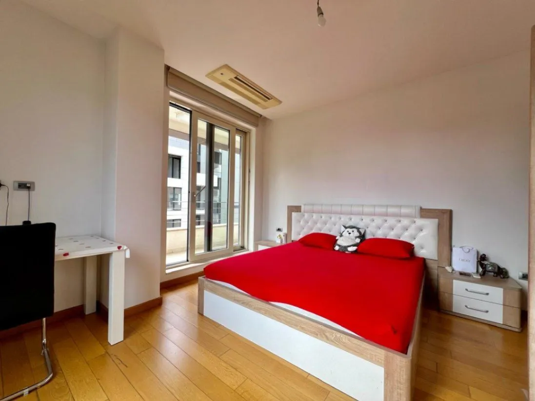 Rent, apartment, 119m², Centar, Podgorica