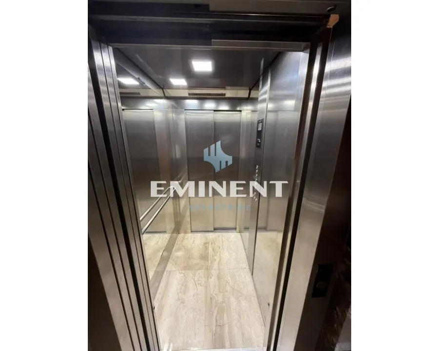 Rent, four bedroom apartment, 157m², Savski Venac, Beograd