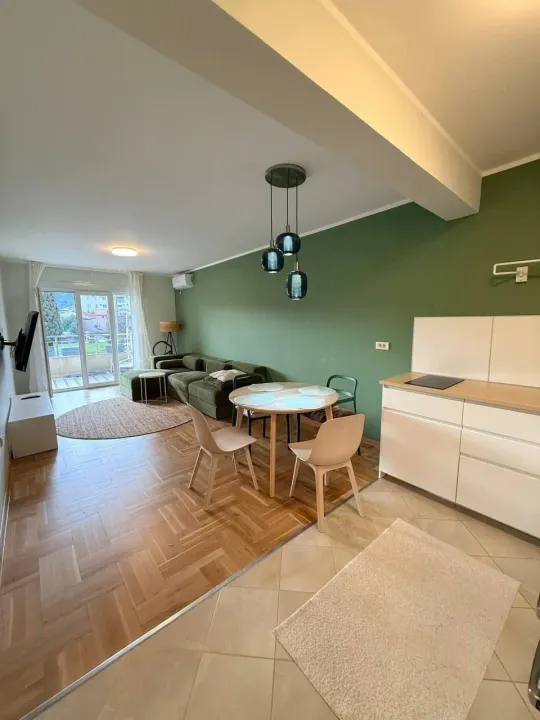 Sale, two bedroom apartment, 63m², Lazi, Budva
