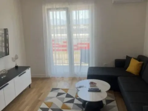 Izdavanje, dvosoban stan, 58m², Zabjelo, Podgorica - image 3