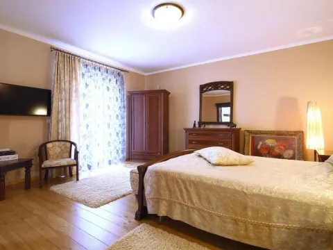 Prodaja, kuća, 497m², Prčanj, Kotor - image 24