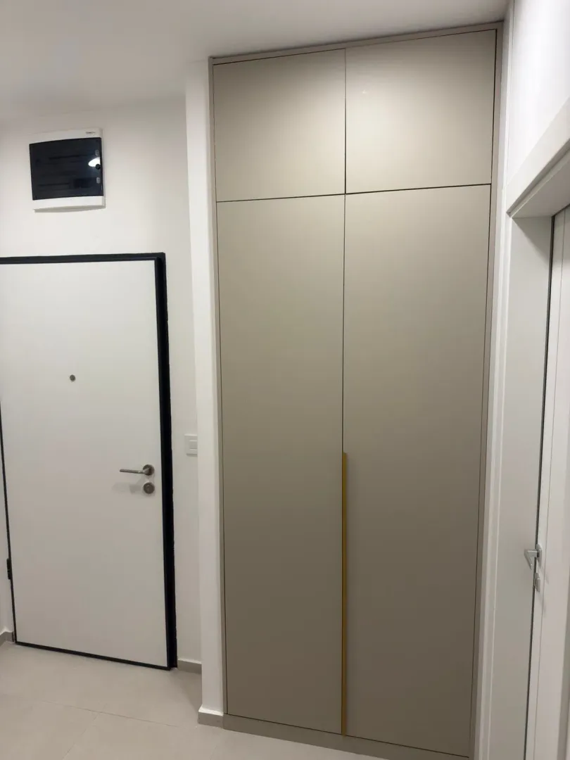 Izdavanje, dvosoban stan, 65m², Stari Aerodrom, Podgorica