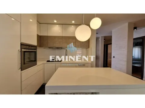 Prodaja, kuća, 345m², Surčin, Beograd - image 5